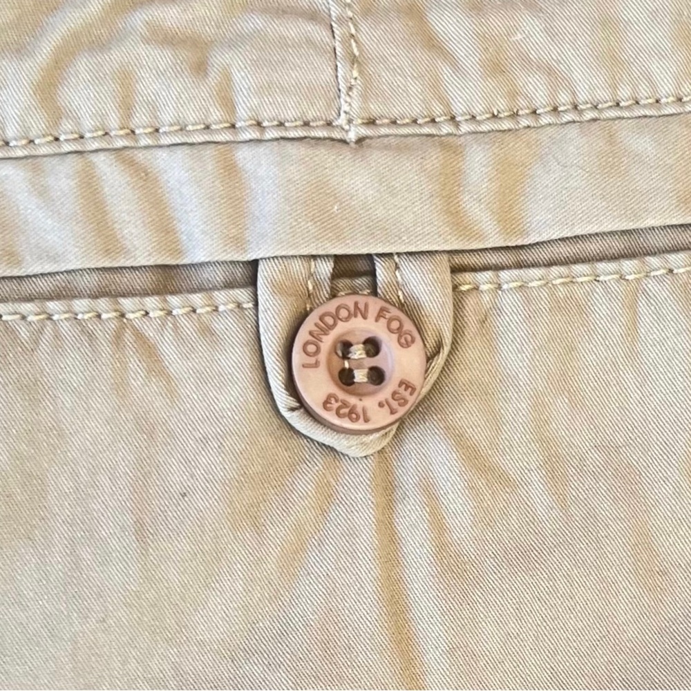 London Fog Shorts Color: Ash Stone Flat Front Chino Tan NWT Men’s Size 34 - Picture 11 of 15